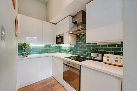 2 bedroom apartment for sale, Rosslyn Hill, Hampstead