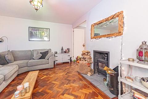 4 bedroom semi-detached house for sale, Drummond Ride, Tring, HP23 5DF