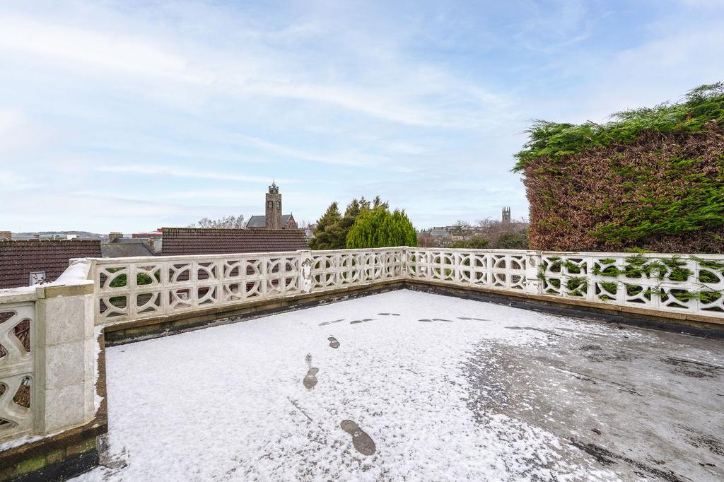 Sun Terrace
