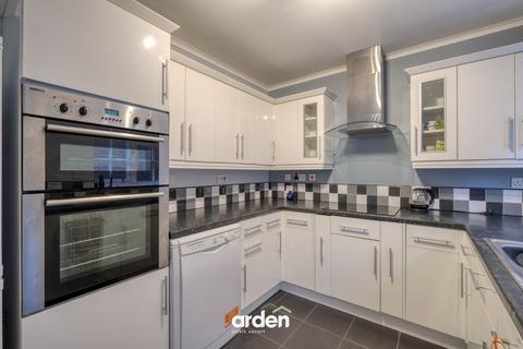 2 bedroom detached bungalow for sale, Snowshill Close, Redditch, B98