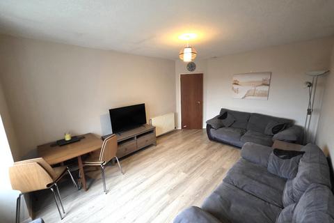 2 bedroom flat to rent, Forbes Street, Rosemount, Aberdeen, AB25
