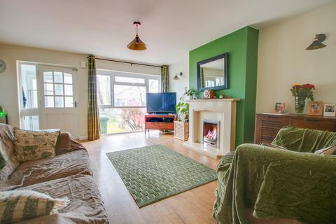 3 bedroom terraced house for sale, BITTERNE! EXTENDED! LARGE GARDEN WITH REAR ACCESS!