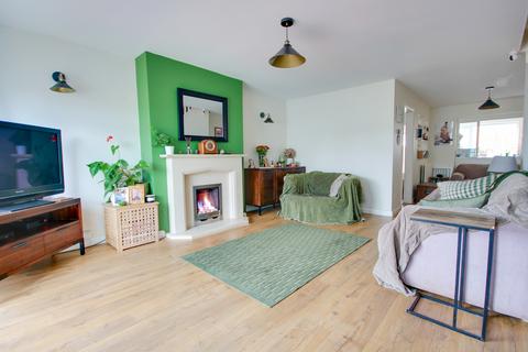 3 bedroom terraced house for sale, BITTERNE! EXTENDED! LARGE GARDEN WITH REAR ACCESS!