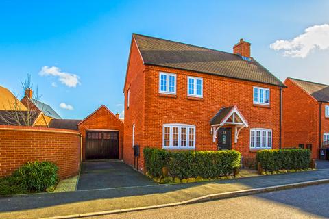 3 bedroom detached house to rent - Cygnus Way, Brackley, NN13