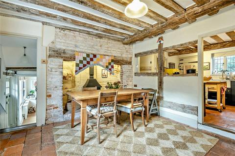 4 bedroom house for sale, George Street, Kingsclere, Newbury, Hampshire, RG20