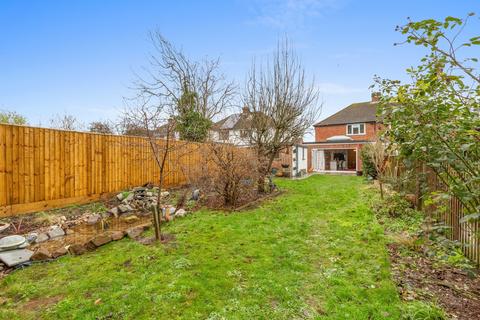 3 bedroom semi-detached house for sale, Grenville Avenue, Aylesbury HP22
