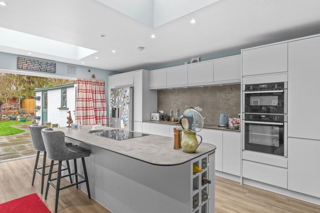 Kitchen / Dining / Breakfast Room