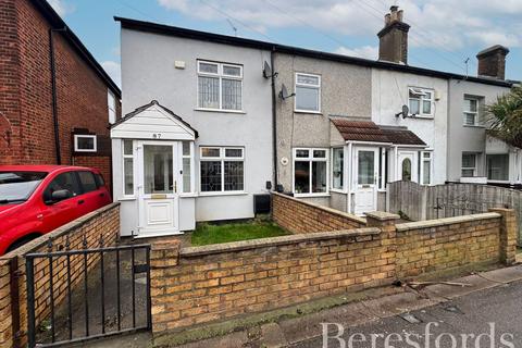 3 bedroom end of terrace house for sale, Wennington Road, Rainham, RM13