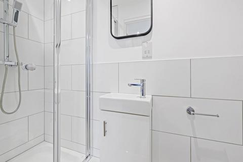 1 bedroom in a house share to rent, Rm 5, Palmerston Rd, Woodston, P`borough, PE2 9DG