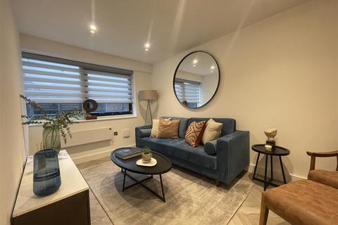 2 bedroom apartment to rent, Oakley Place, Fleet GU52
