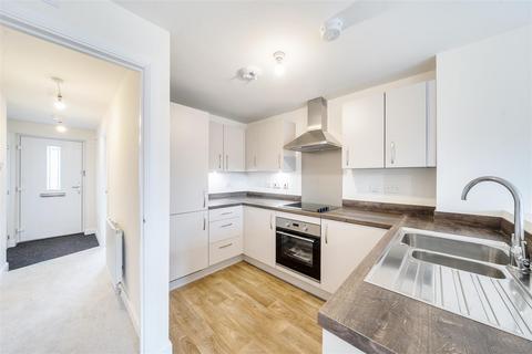 4 bedroom terraced house to rent, Wayfaring Avenue, Throckley, Newcastle upon Tyne