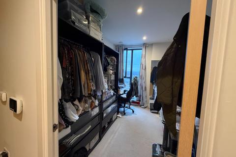 2 bedroom flat to rent, Station Road, Sidcup DA15