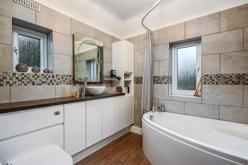26 St Andrew road - Tn402er - photos (5).jpg
