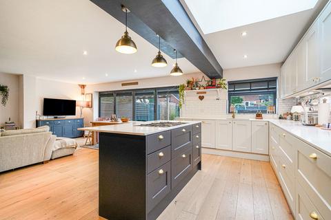 4 bedroom semi-detached house for sale, Willow Road, Solihull
