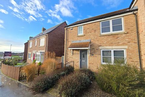 3 bedroom semi-detached house to rent, 14 Howgate Drive, Eastfield, Scarborough