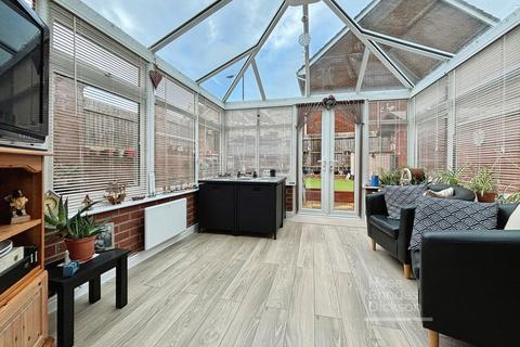 3 bedroom detached house for sale, Saxon Close, Newport, Isle of Wight