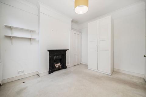 2 bedroom flat for sale, Clifford Gardens, London NW10
