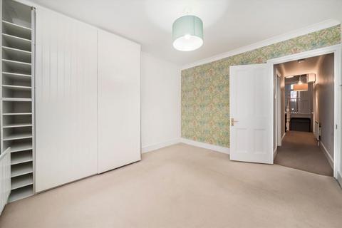 2 bedroom flat for sale, Clifford Gardens, London NW10