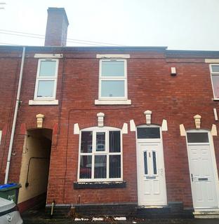 2 bedroom terraced house to rent, Bearmore Road, Cradley Heath B64