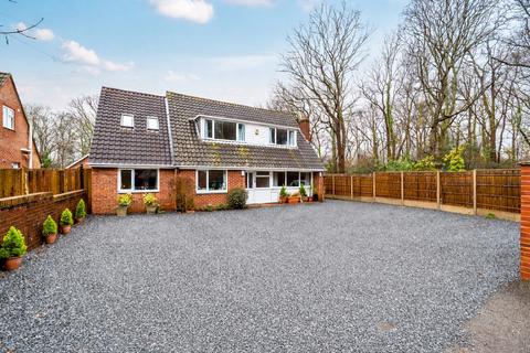 undefined, Segensworth Road, Titchfield Park, Hampshire, PO15