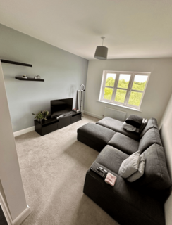 2 bedroom flat to rent, Garden Avenue, Mitcham, CR4
