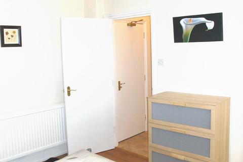 6 bedroom terraced house for sale, 172 Dogsthorpe Road, Peterborough, Cambridgeshire PE1 3AY