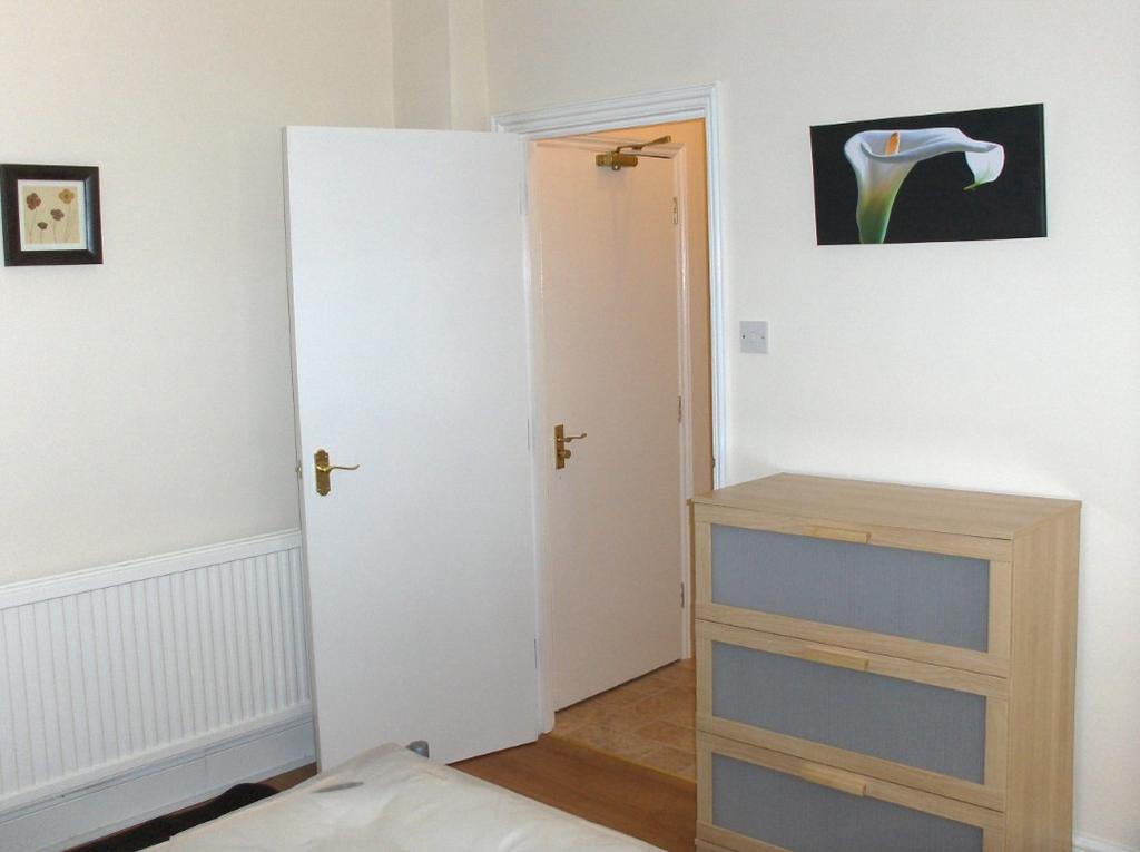 Bedroom 5 - 1  Medium  T202601091028.jpg