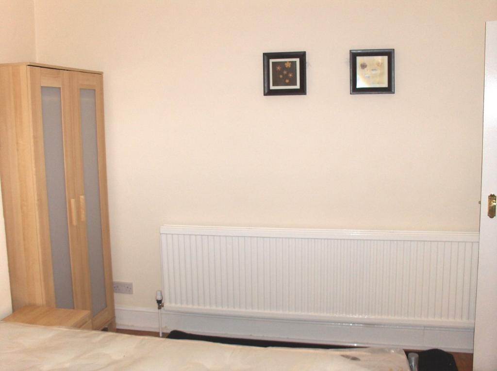 Bedroom 5 - 2 A  Medium  T202601091028.jpg