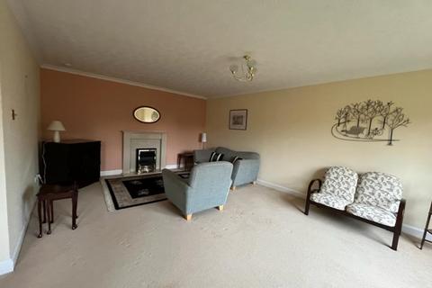 2 bedroom flat to rent, Craigend Park, Edinburgh EH16