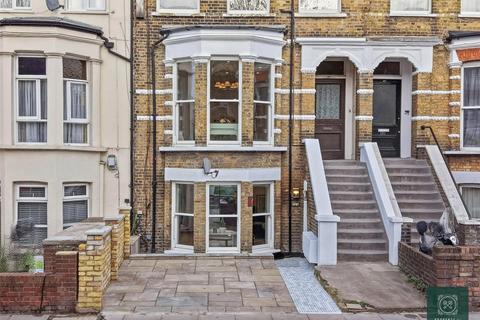 undefined, Stroud Green Road, London, N4