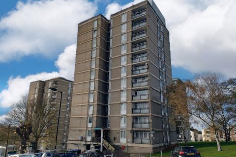 2 bedroom flat for sale, 182 Rye Hill Park, Peckham, London, SE15 3JT