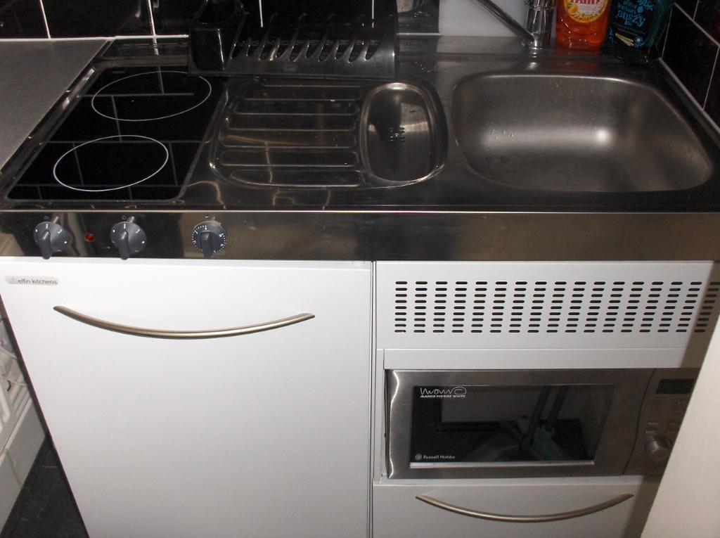 Room 6 - Kitchen 3  Medium  T202601091033.jpg
