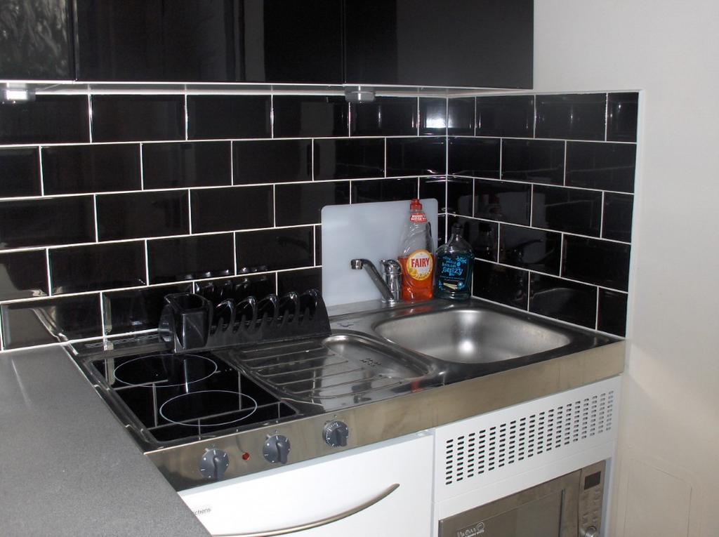 Room 6 - Kitchen 1  Medium  T202601091033.jpg