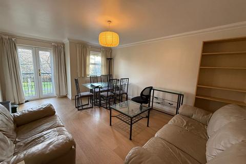2 bedroom flat to rent, Venneit Close, Roger Dudman Way, Oxford