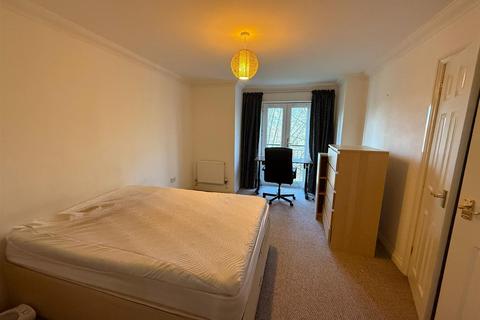 2 bedroom flat to rent, Venneit Close, Roger Dudman Way, Oxford