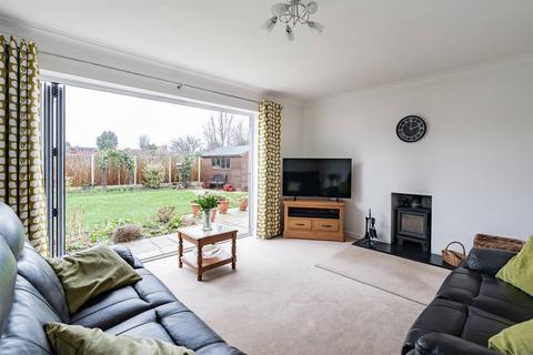 2 bedroom detached bungalow for sale, Cherry Gardens, Herne Bay
