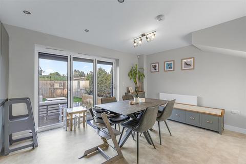 3 bedroom semi-detached house for sale, Ings Grove, Guiseley LS20