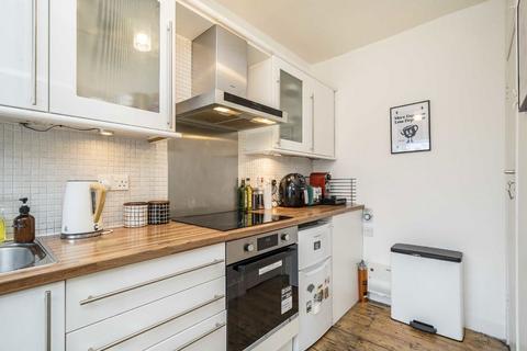 1 bedroom flat to rent, Oakhurst Grove, London SE22
