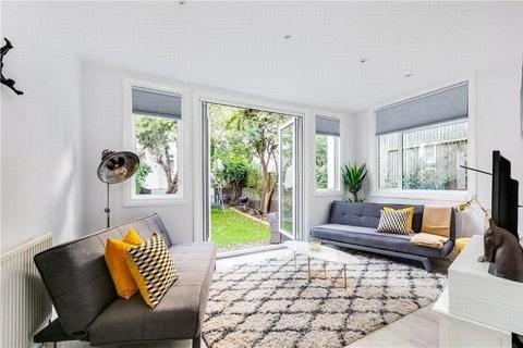 1 bedroom flat to rent, Earls Court Road, Kensington W8