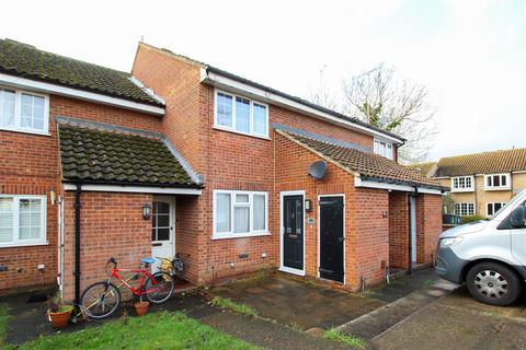 1 bedroom maisonette to rent, St. Bedes Gardens, Cambridge CB1
