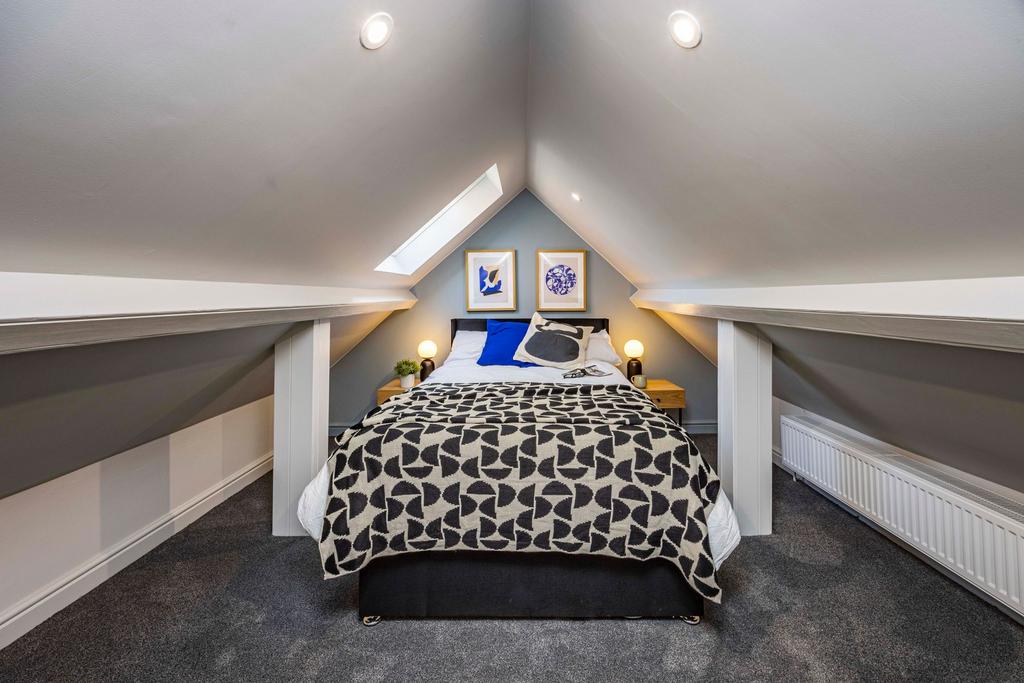 Room 6