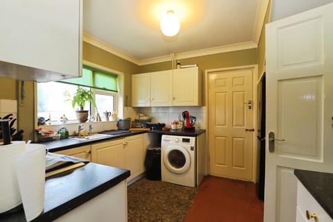 3 bedroom semi-detached house for sale, Kipling Close, Grantham NG31