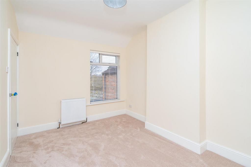 13 Windsor Road-8 lo.jpg
