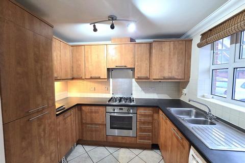 undefined, Glenwood Court, Farnborough GU14