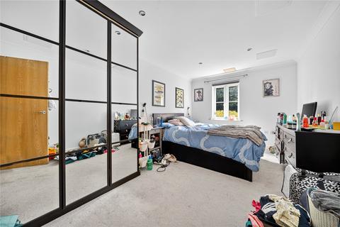 1 bedroom flat for sale, The Cloisters, Burpham GU1