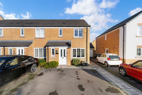 Heaton Green, Leigh WN7