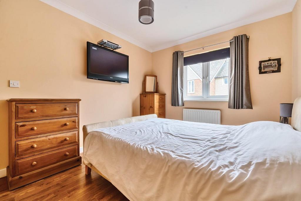 Bedroom 1.2.jpg