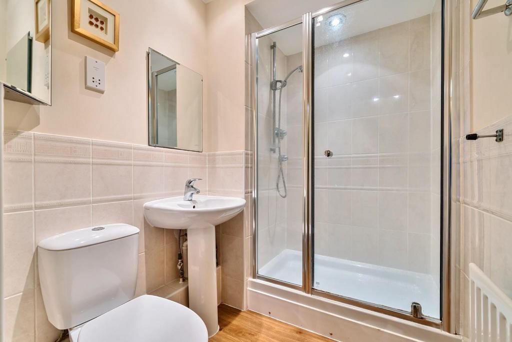 Ensuite.jpg