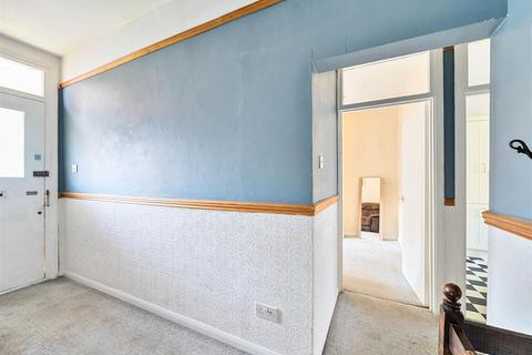 2 bedroom flat for sale, Normanby Road, London, NW10