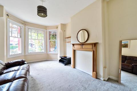 2 bedroom flat for sale, Normanby Road, London, NW10